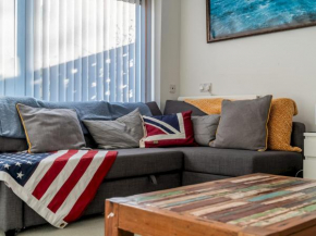Pass the Keys Solent Avenue - Lovely one bedroom family flat with free parking